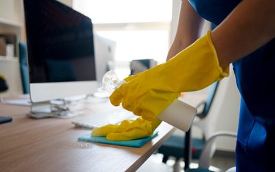 Trabajadoras domésticas enfrentan precariedad laboral